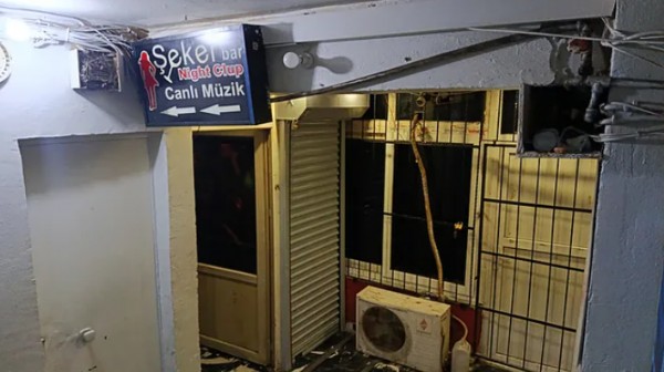 Adana'da korkunç cinayet! Atıldığı mekana geri dönüp solisti katletti!